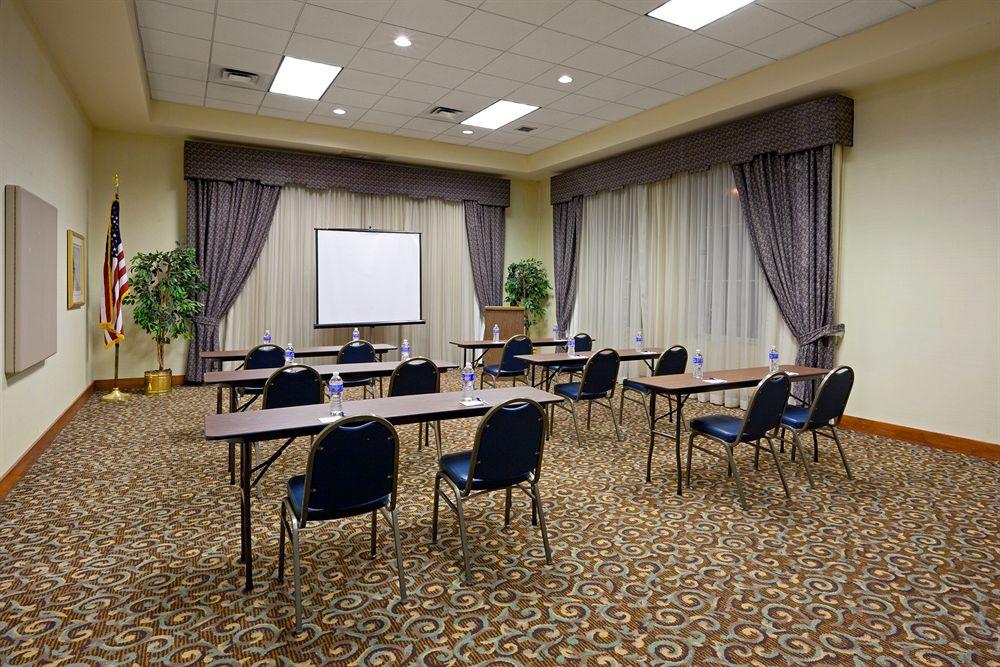 Best Western Plus Wilkes Barre-Scranton Airport Hotel Pittston Екстериор снимка