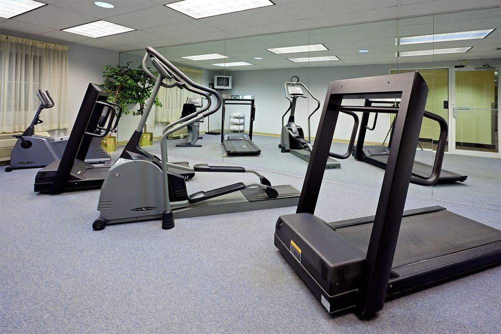Best Western Plus Wilkes Barre-Scranton Airport Hotel Pittston Екстериор снимка