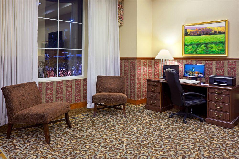 Best Western Plus Wilkes Barre-Scranton Airport Hotel Pittston Екстериор снимка
