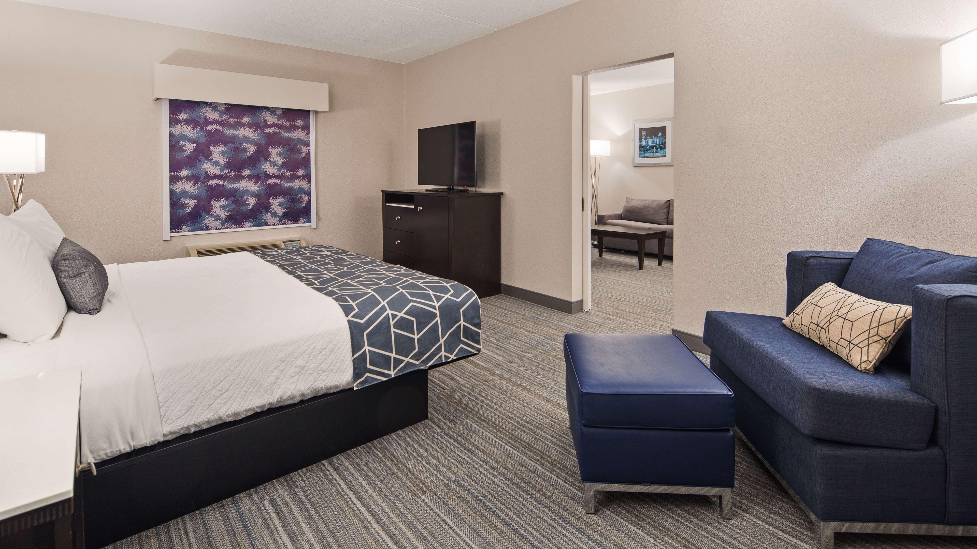 Best Western Plus Wilkes Barre-Scranton Airport Hotel Pittston Екстериор снимка