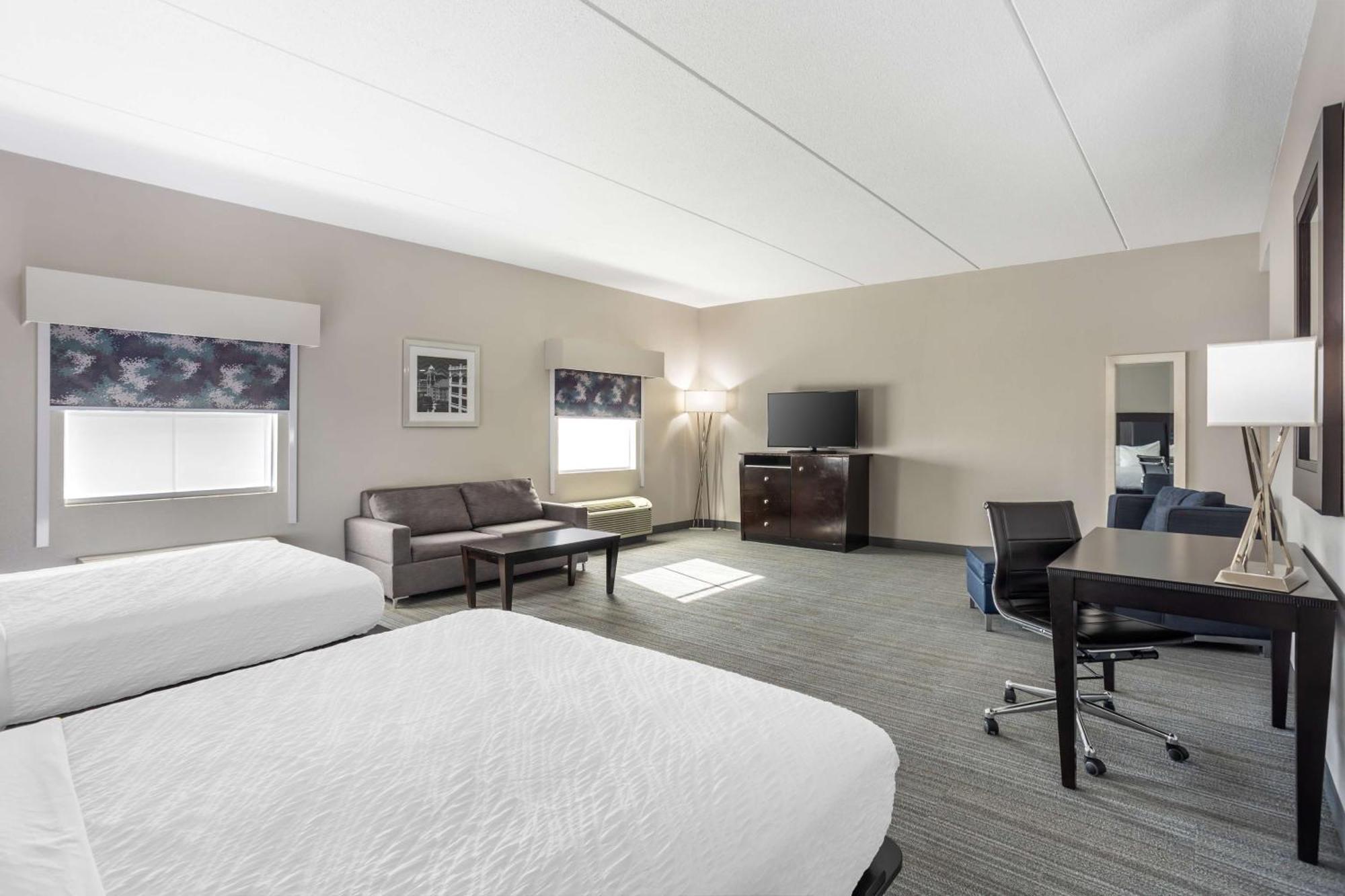 Best Western Plus Wilkes Barre-Scranton Airport Hotel Pittston Екстериор снимка