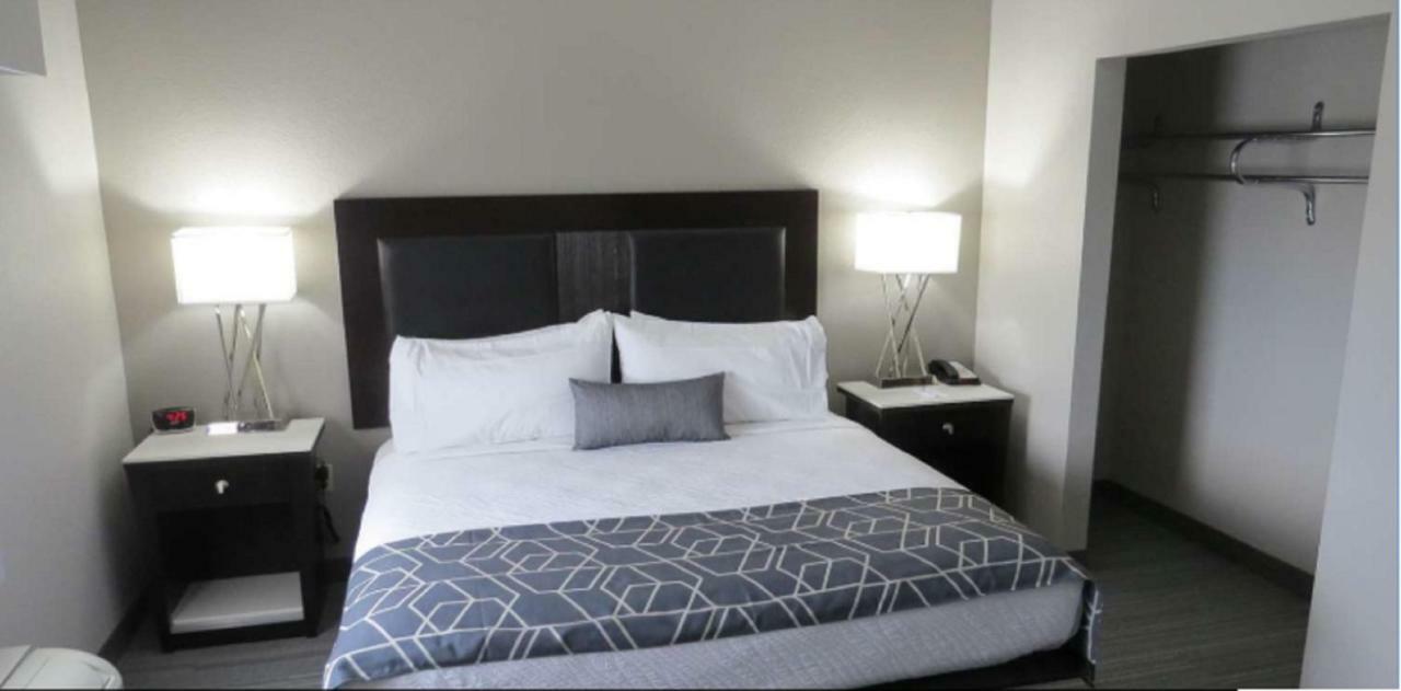Best Western Plus Wilkes Barre-Scranton Airport Hotel Pittston Екстериор снимка